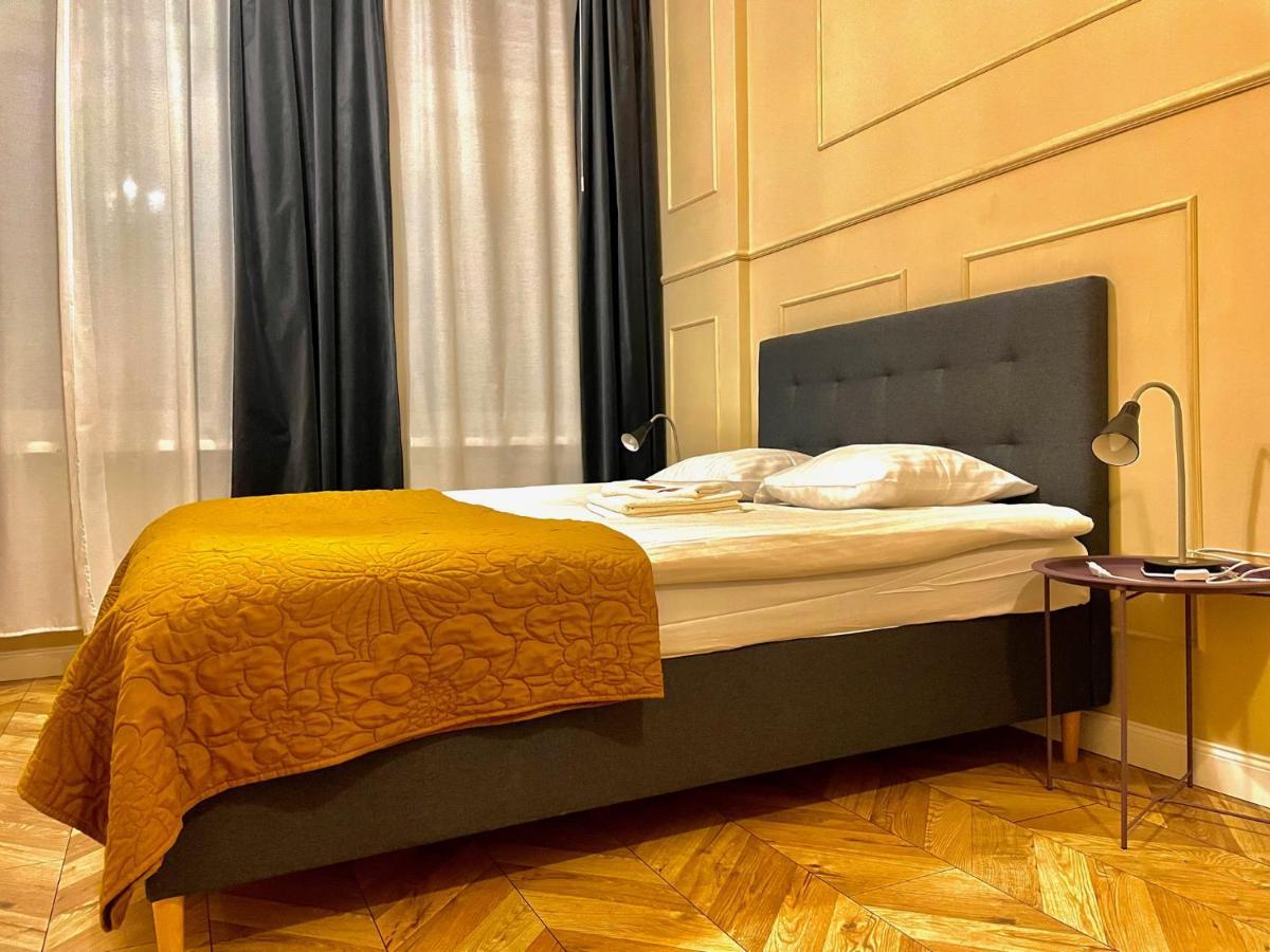 Petite Visite No 4a I 4b * Torun